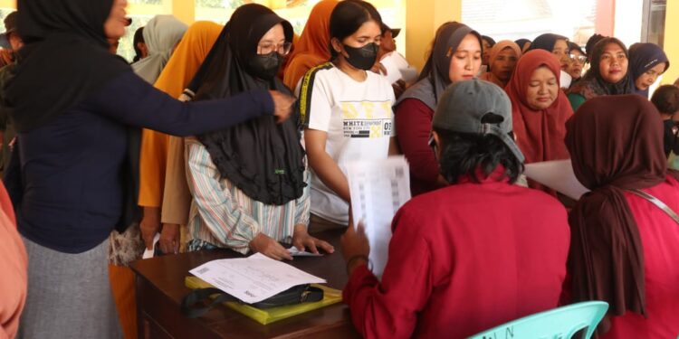 Mahasiswa KKN UM Surabaya Disambut Hangat di Desa Windurejo Mojokerto