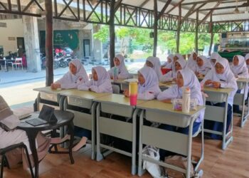Awali Tahun Ajaran Baru, Pondok Pesantren Babussalam Socah Lakukan Inovasi Pembelajaran di Luar Kelas