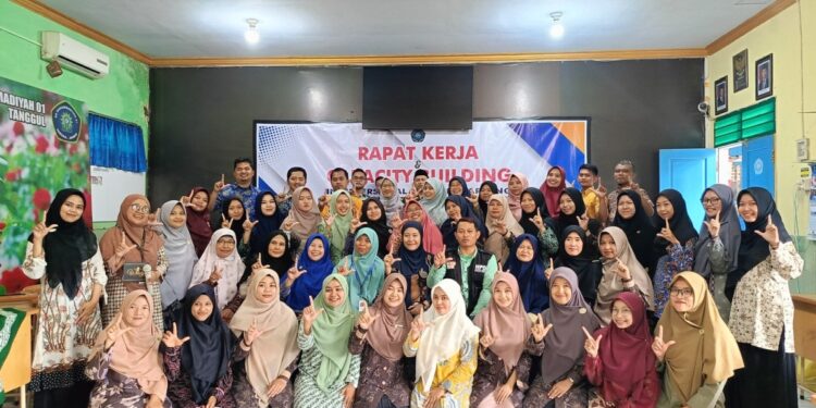 Capacity Building SD Muhita: Inilah Tips Kuasai Public Speaking