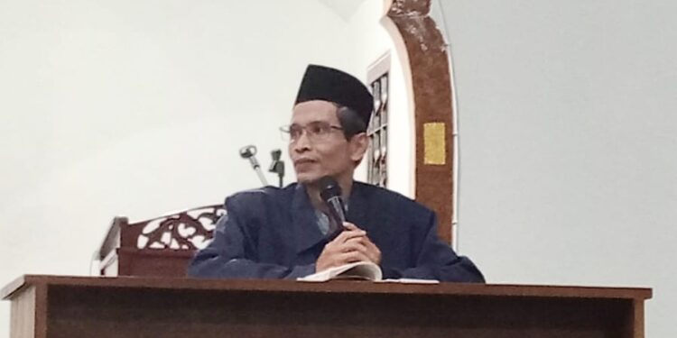 Kajian Tafsir An Nur Genteng Bahas Sumpah yang Dilarang