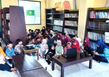 Siswa SD Muhammadiyah Kota Blitar Antusias Ikuti Zoom ‘Pak Ketum Menyapa’