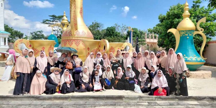 Semarak! PRA Payaman Adakan Rihlah Religi ke Semarang