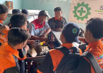 Bekal Etika Kerja dan Disiplin: Siswa Kelas 12 TKR Siap Hadapi Dunia Industri
