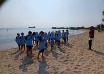 Matsama-Fortasi Ditutup dengan Outbond Edukatif di Pantai Klayar