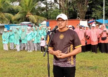 Camat Genteng Buka Apel Akbar dan Pawai Taaruf Muhammadiyah Genteng