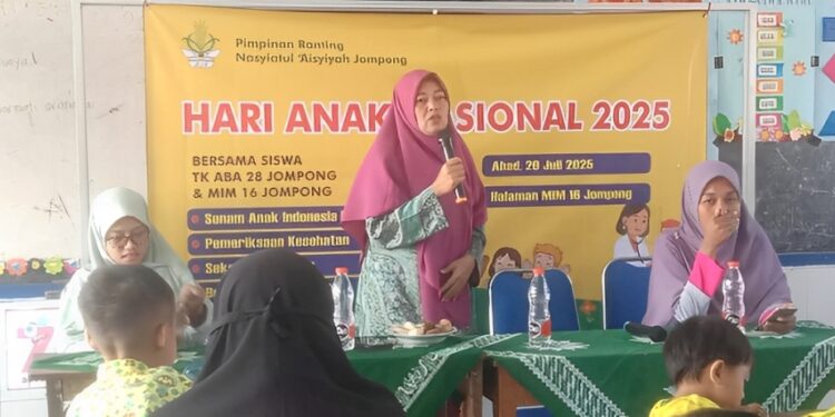 Peringati HAN, PRNA Jompong Tunjukkan Kepedulian pada Anak lewat Pemeriksaan Kesehatan hingga Sekolah Parenting