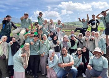 Guru dan Karyawan SMP Muhammadiyah 8 Batu Pererat Kekompakan Lewat Fun Offroad, Begini Keseruannya