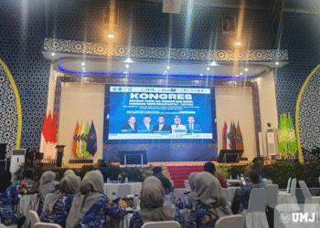 Dosen FEB UMJ Hadiri Kongres AFEB PTMA di UNISMUH Makassar