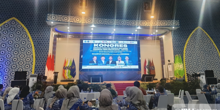 Dosen FEB UMJ Hadiri Kongres AFEB PTMA di UNISMUH Makassar