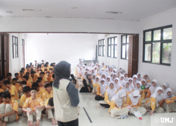 Kelompok 46 KKN Tematik UMJ Beri Edukasi Tentang Konsekuensi Hukum Bagi Anak