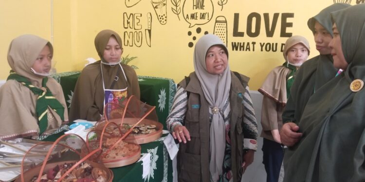 Kantin Sehat Wujudkan Generasi Hebat, SD MUDRI Ikuti Perhelatan LLSMS Se-Kabupaten Gresik