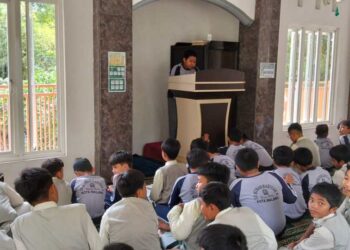 Tawa-Mu: Menumbuhkan Semangat Menuntut Ilmu dan Hormat kepada Guru