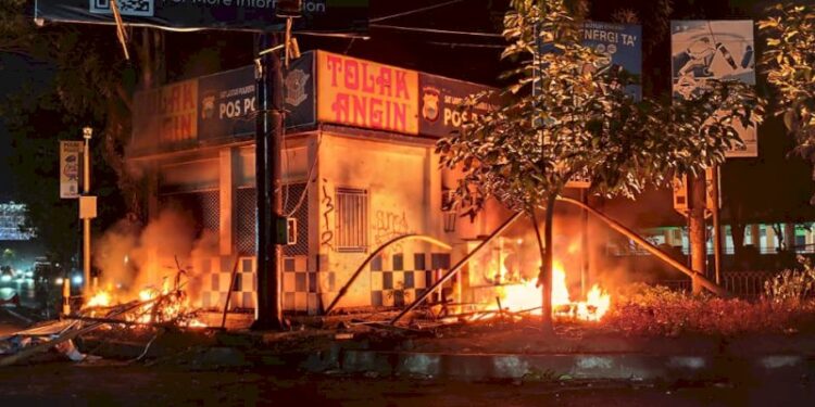 Kematian Affan Kurniawan ”Membakar” 7 Kota Besar