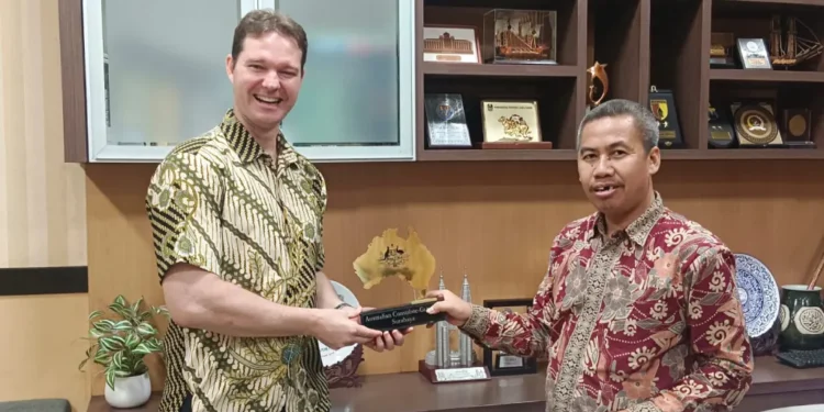 PWM Jatim Terima Kunjungan Akademisi Charles Darwin University, Bahas Gerakan Islam dan Kolaborasi Global