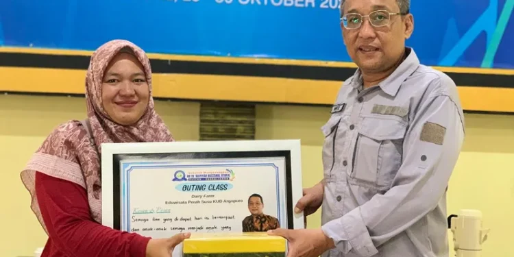Petualangan Belajar TK ABA Paiton: Dari Sapi Perah hingga Alam Terbuka
