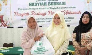 Nasyiah Berbagi Pererat Ukhuwah, PWNA Sumut Salurkan 200 Paket Santunan Ramadan
