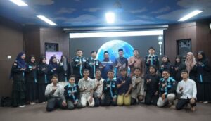 Momentum Ramadan, OIF UMSU Gelar Pengamatan dan Salat Gerhana Bulan serta Buka Bersama