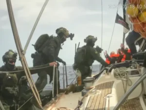 “Israel” Cegat Flotilla Sumud ke Gaza, 100 Aktivis Ditangkap Termasuk dari Indonesia