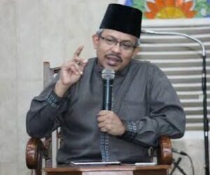 Datanglah ke Masjid untuk Merendahkan Hati, Buka Meninggikan Diri